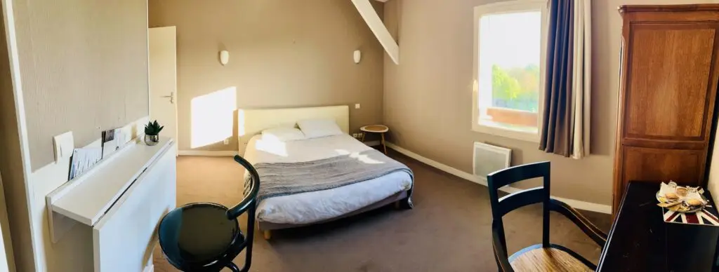chambre-double-relais-guinguette-tinténiac