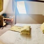 chambre-familiale-relais-guinguette-tinteniac-ancien-hôtel-le-saint-georges