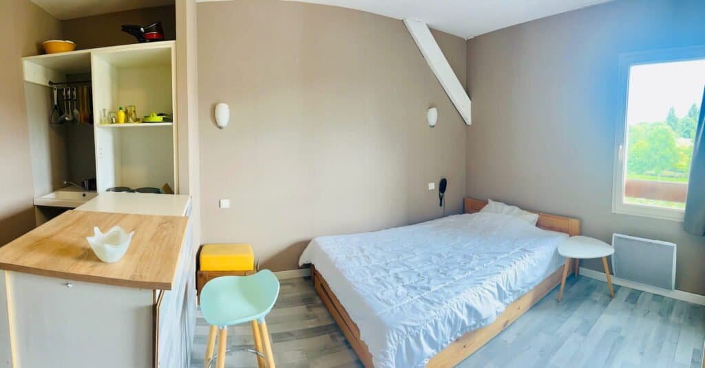 hébergement-à-tinténiac-le-studio-relais-guinguette-chambres-d'hôtes-canal