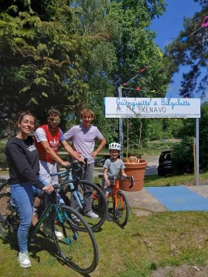 chambres-d'hôtes-à-tinténiac-accueil-vélo-guinguette
